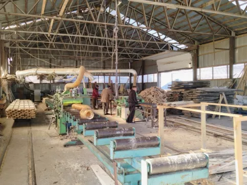 Atelier ébéniste en Lituanie