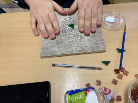 Dessin pour mosaïque sur bois